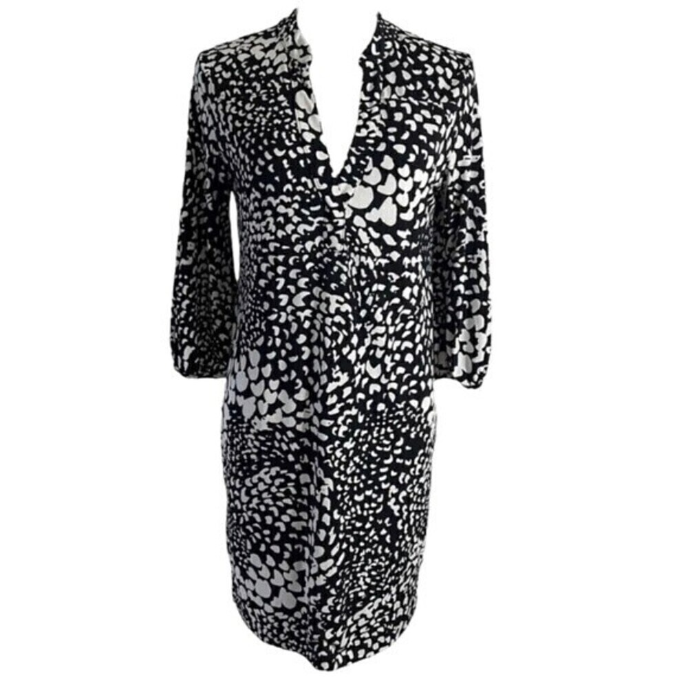 Women's Banana Republic V-Neck 3/4 black white Sleeve Shift Dress Size XS.